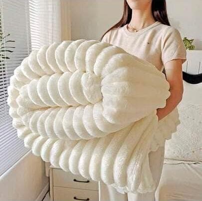Fleece blanket — view 4