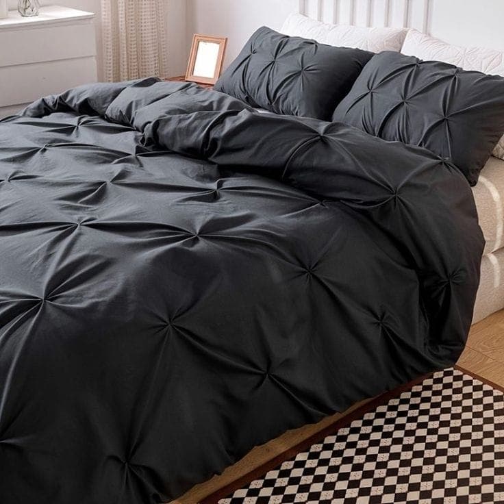 Pinch Pleat Duvet Cover Set — view 3