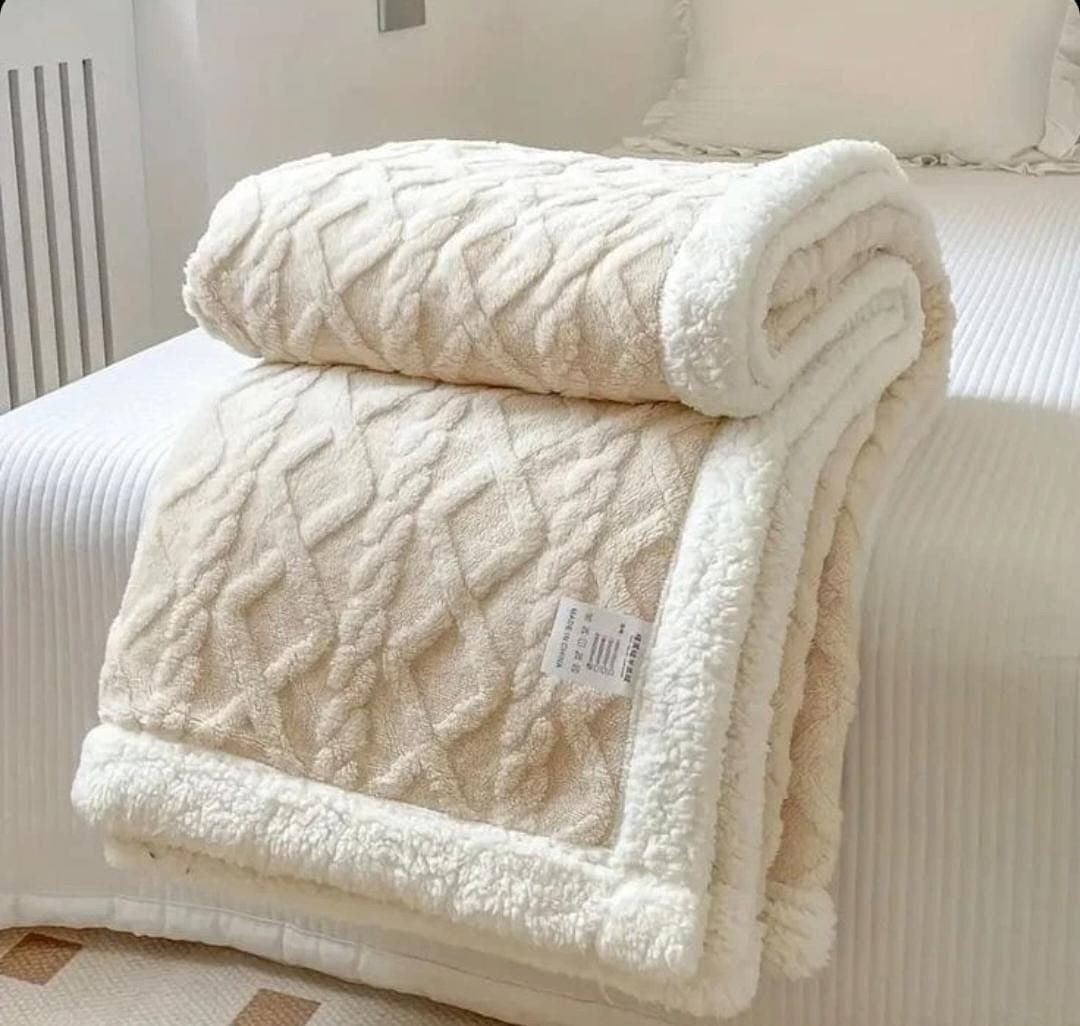 Sherper Blanket — view 5